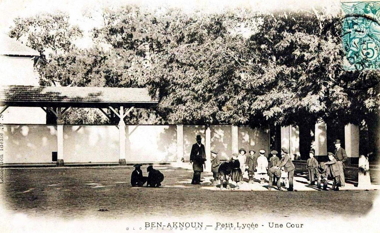 1079- Ben-Aknoun - Petit Lycee.jpg